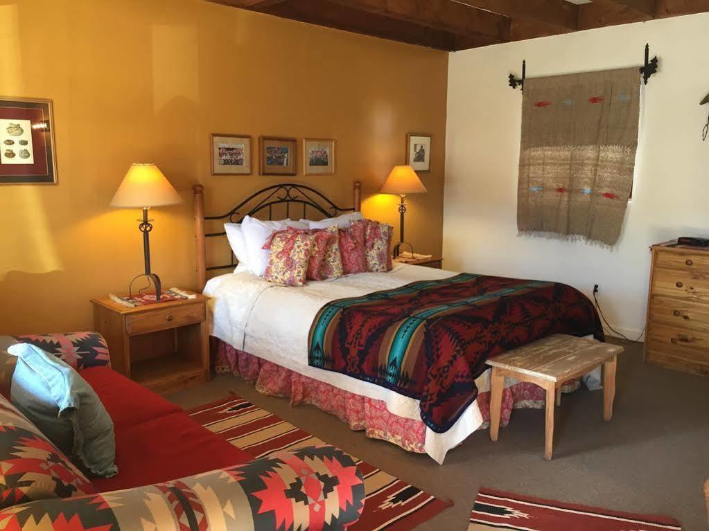 Inn On The Rio Taos Exterior foto